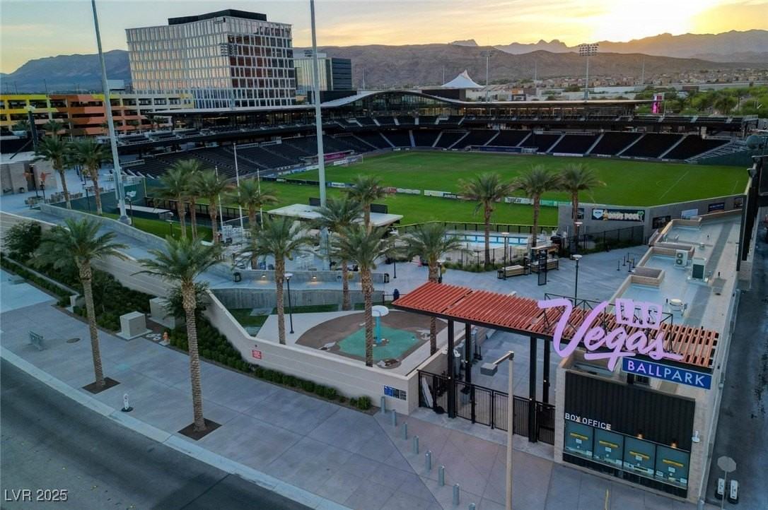 209 Surtees Point St - Photo 7 of 50