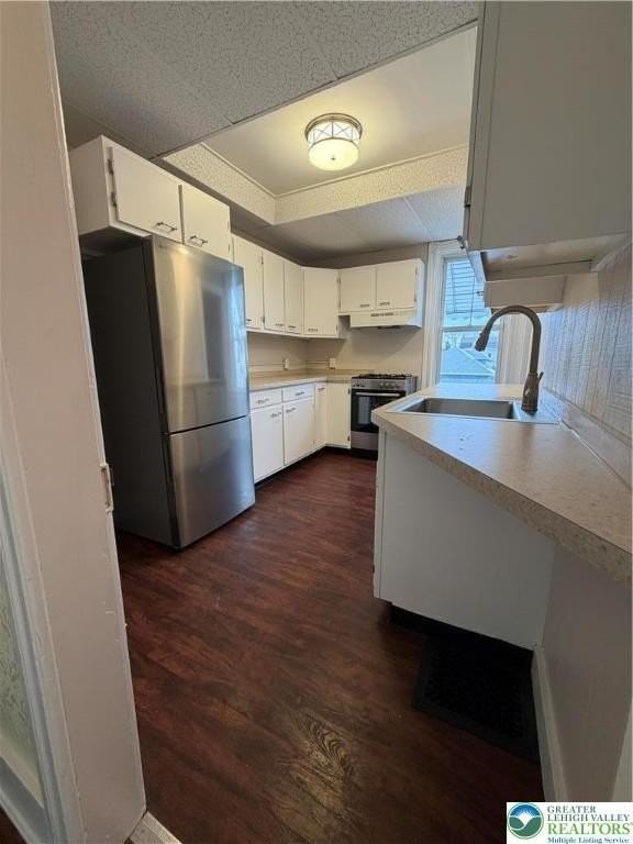 1403 Center St - Photo 4 of 16