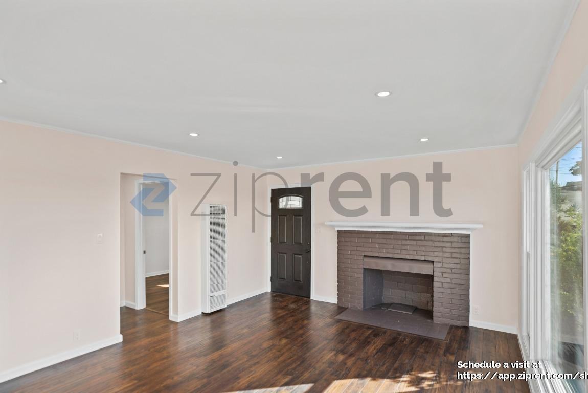 682 Kern St - Photo 4 of 24