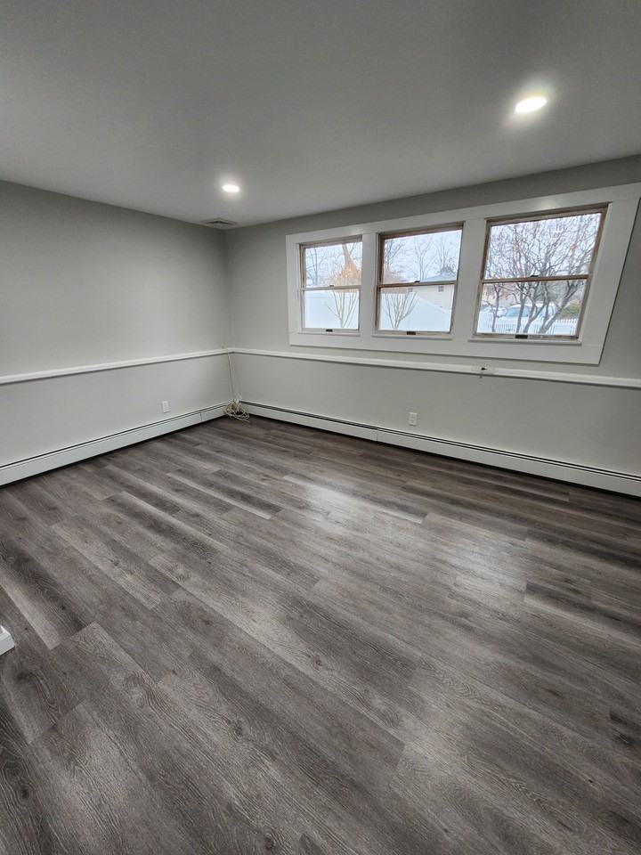 27 Estates Lane - Photo 2 of 12