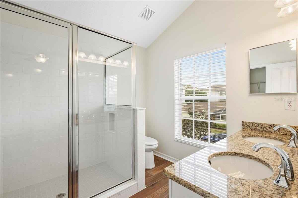 9526 W Park Village Dr - Photo 5 of 25