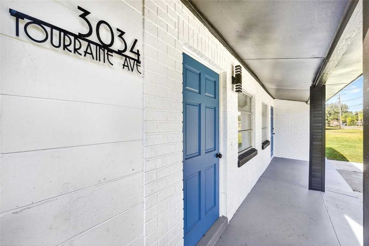 3034 Touraine Ave - Photo 4 of 50