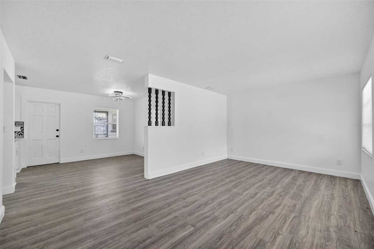 3034 Touraine Ave - Photo 6 of 50