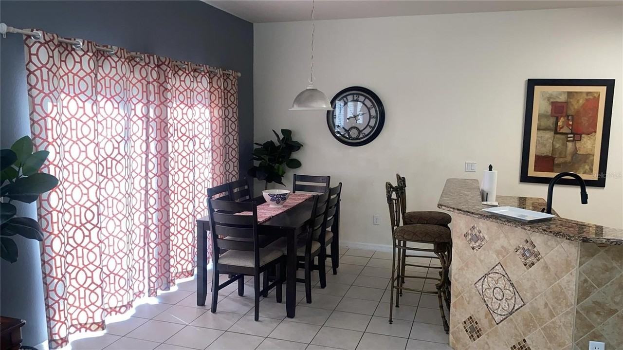 4518 Alberto Circle - Photo 5 of 29