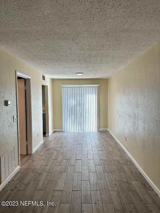 58 Masters Dr Apt B #B - Photo 5 of 10