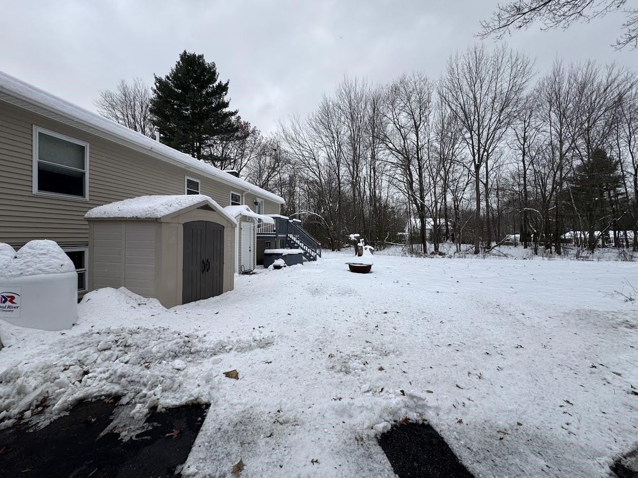 240 Leda Ave - Photo 5 of 39