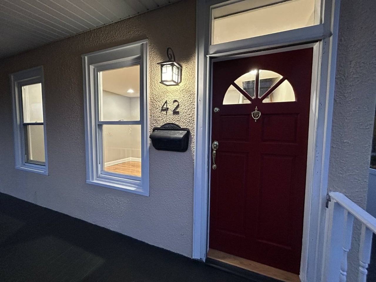 42 Vanderbilt Ave - Photo 2 of 29