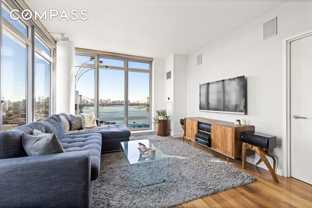 2 Northside Piers #20L - Photo 1 of 1