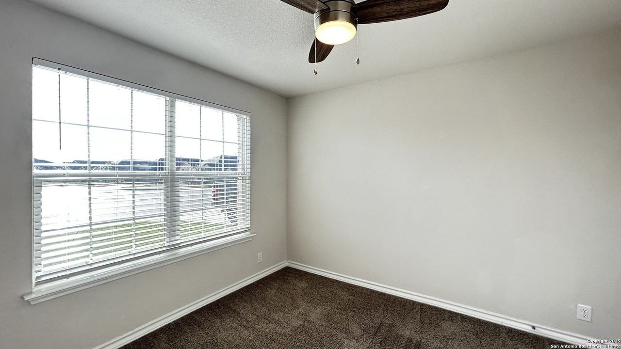 6710 Orff Point - Photo 4 of 36