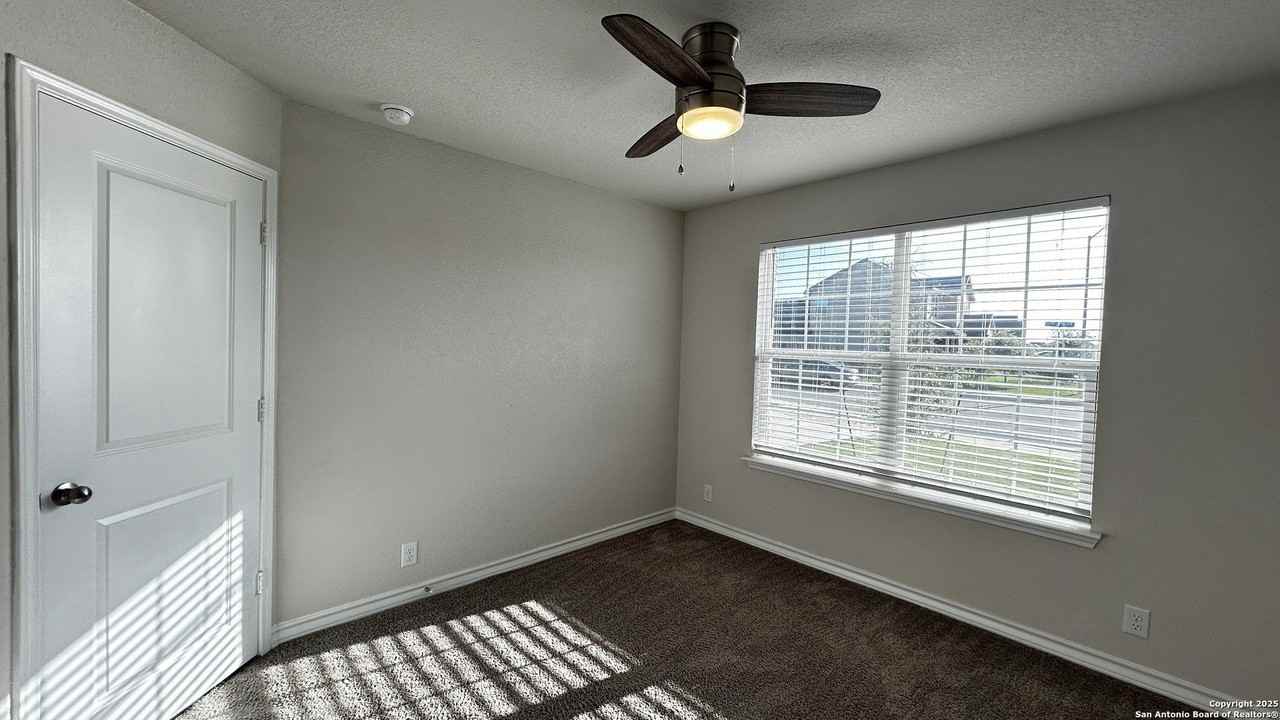 6710 Orff Point - Photo 7 of 36