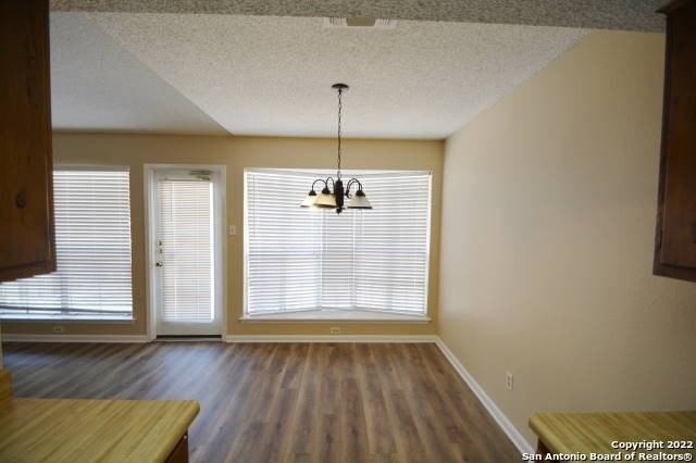 9231 Ridge Town - Photo 3 of 13