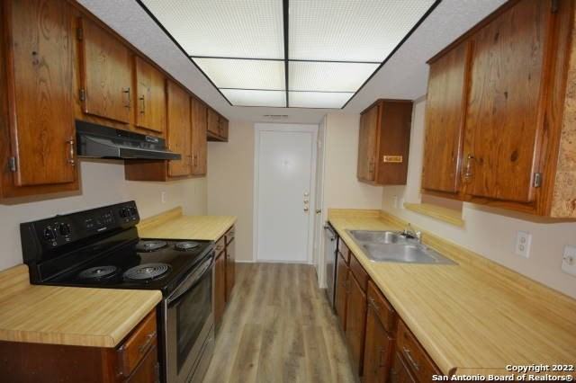 9231 Ridge Town - Photo 4 of 13