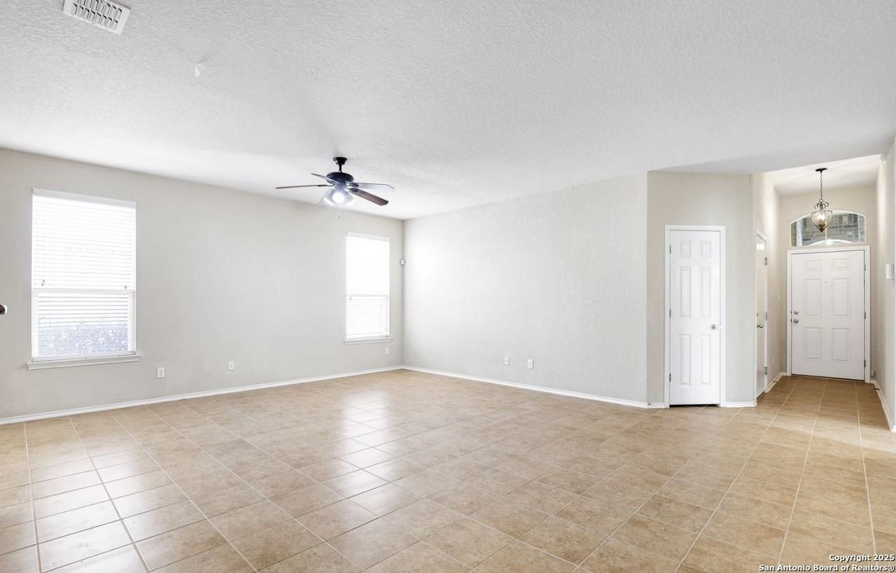 6303 Black Bear - Photo 4 of 17