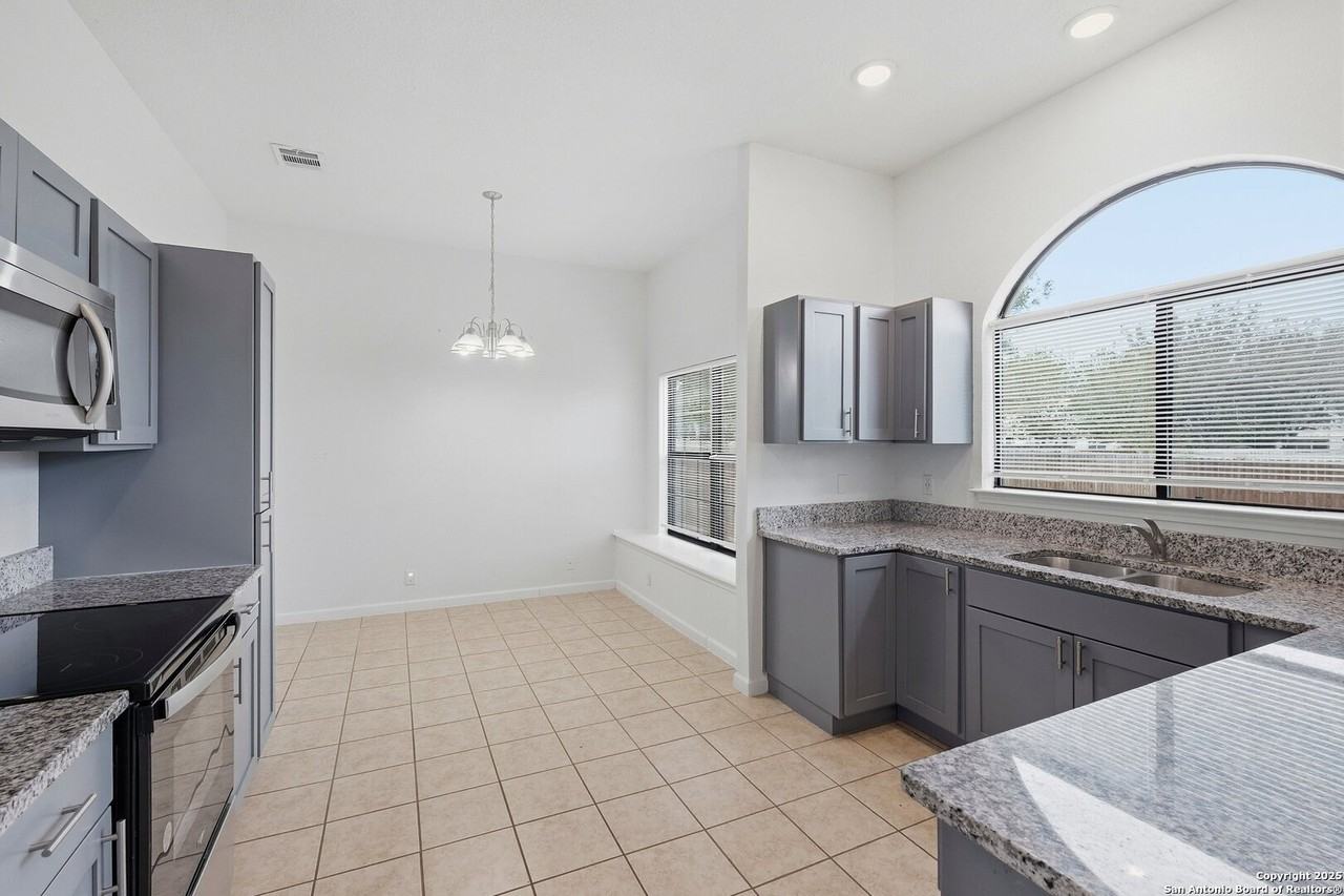 10203 Raven Field Drive - Photo 6 of 16