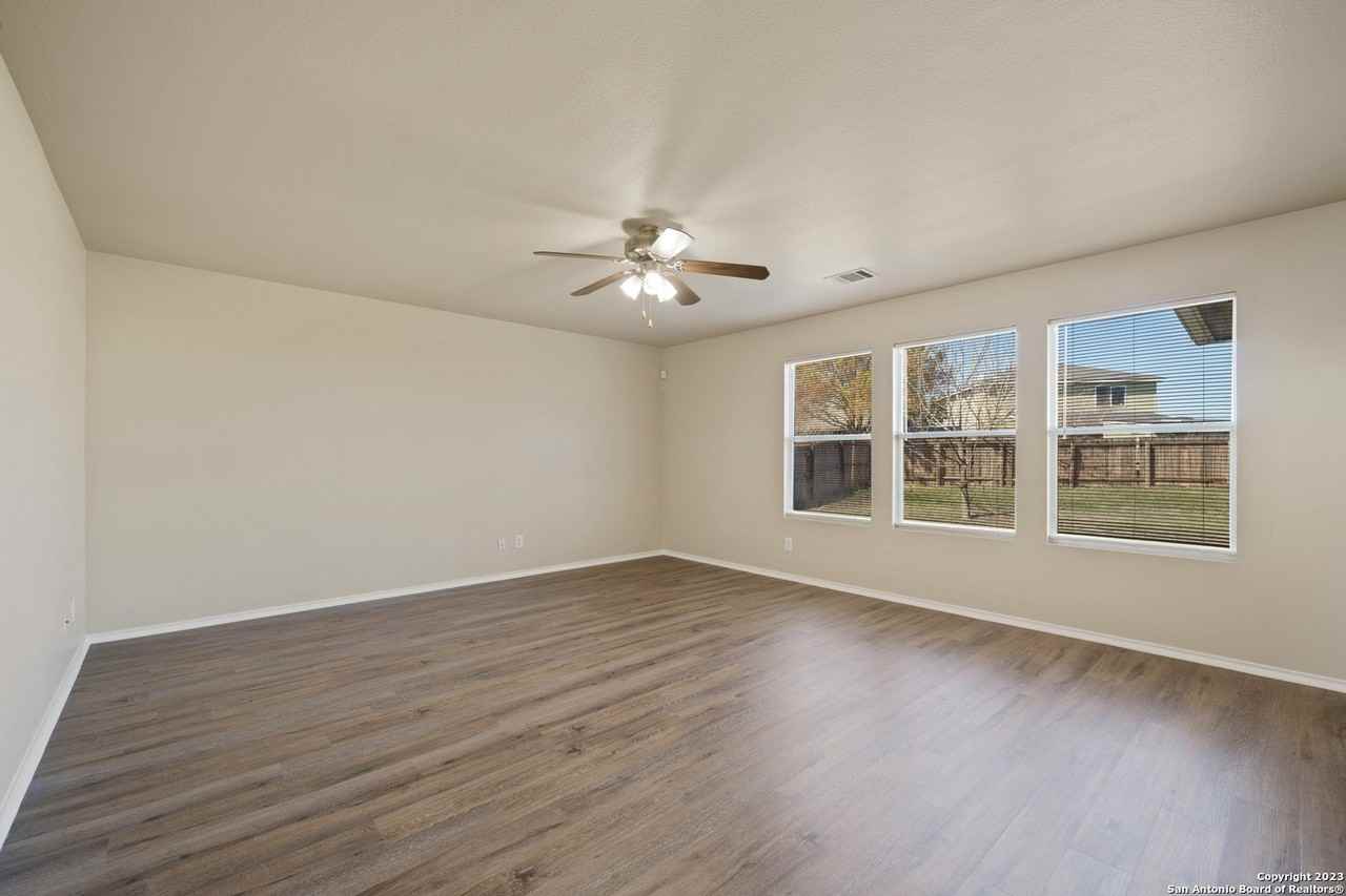 144 Crest Blf - Photo 6 of 30