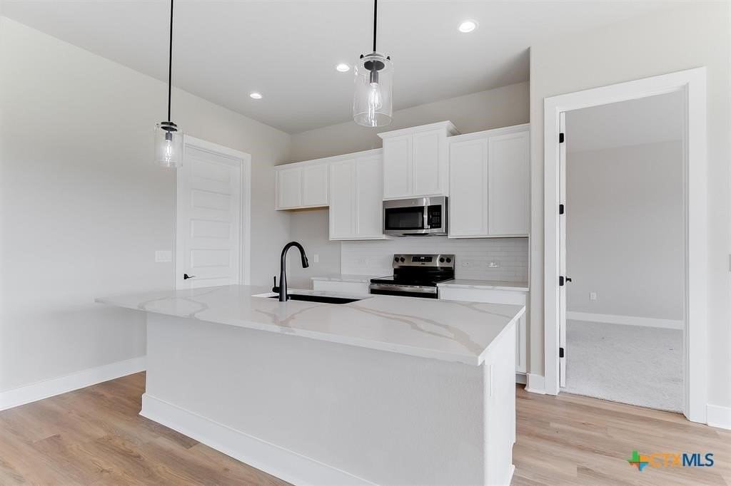 1259 Pecan Valley Dr - Photo 2 of 30