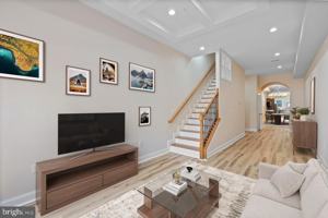 featured image of 919 Stiles St