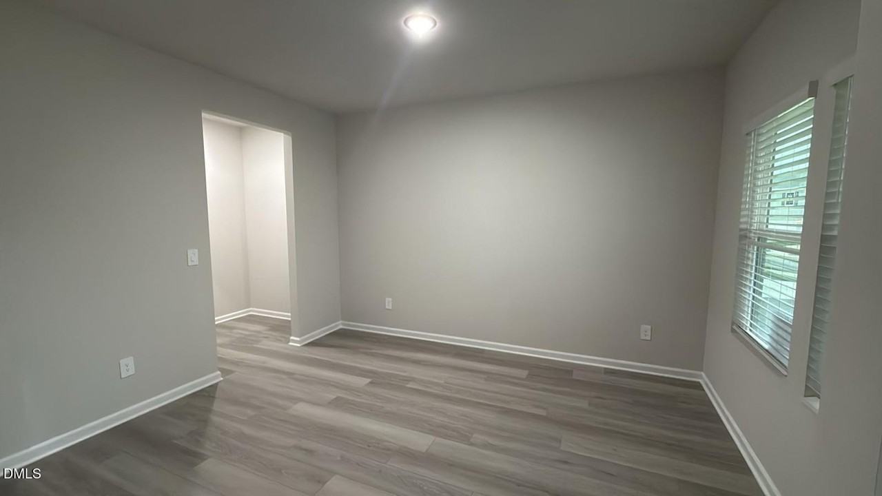 710 White Birch Ln - Photo 5 of 31