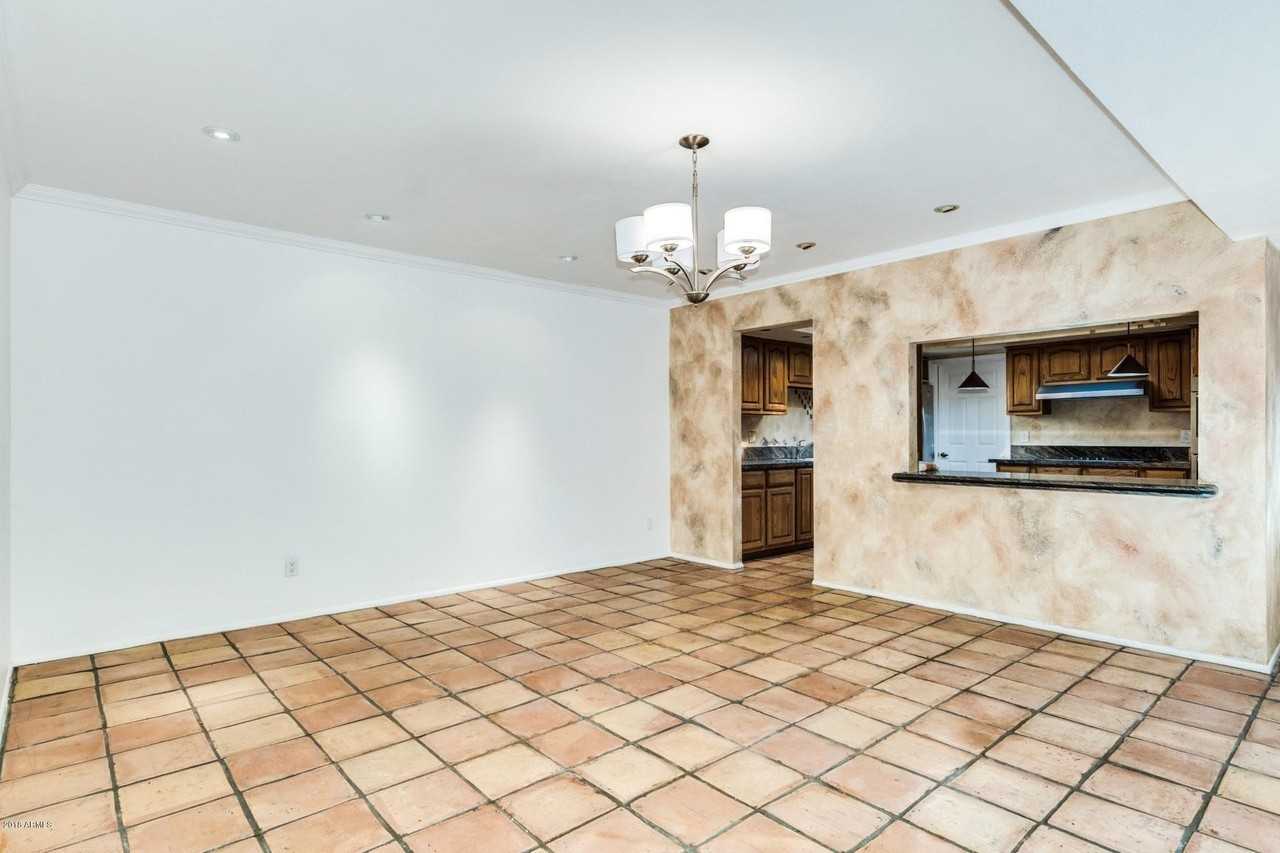 7239 Valley View Road - Photo 6 of 20