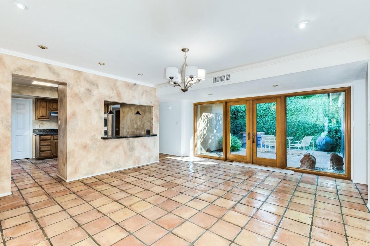 7239 Valley View Road - Photo 7 of 20