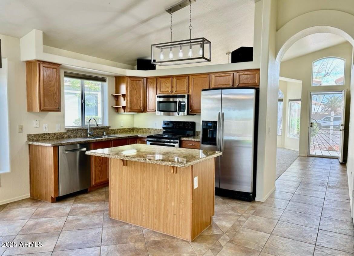 19910 Coyote Lakes Parkwway - Photo 4 of 29