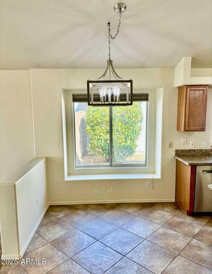 19910 Coyote Lakes Parkwway - Photo 6 of 29