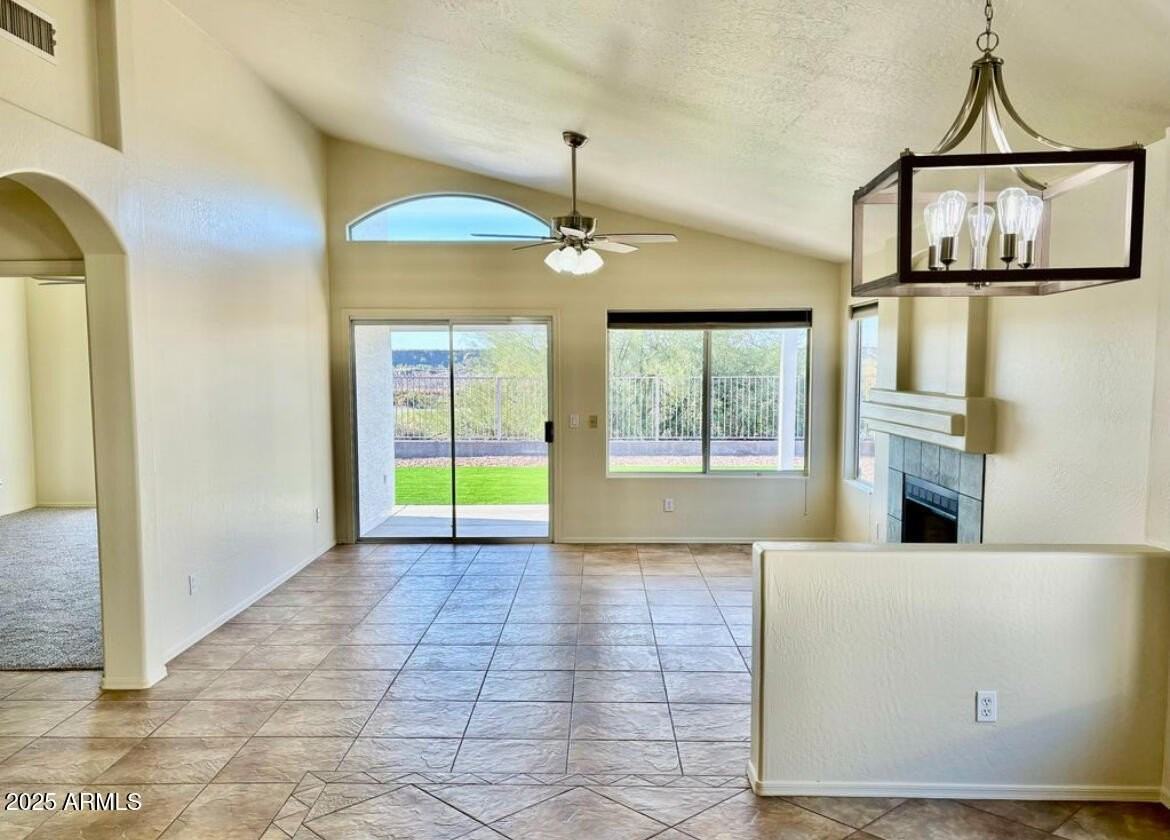 19910 Coyote Lakes Parkwway - Photo 7 of 29