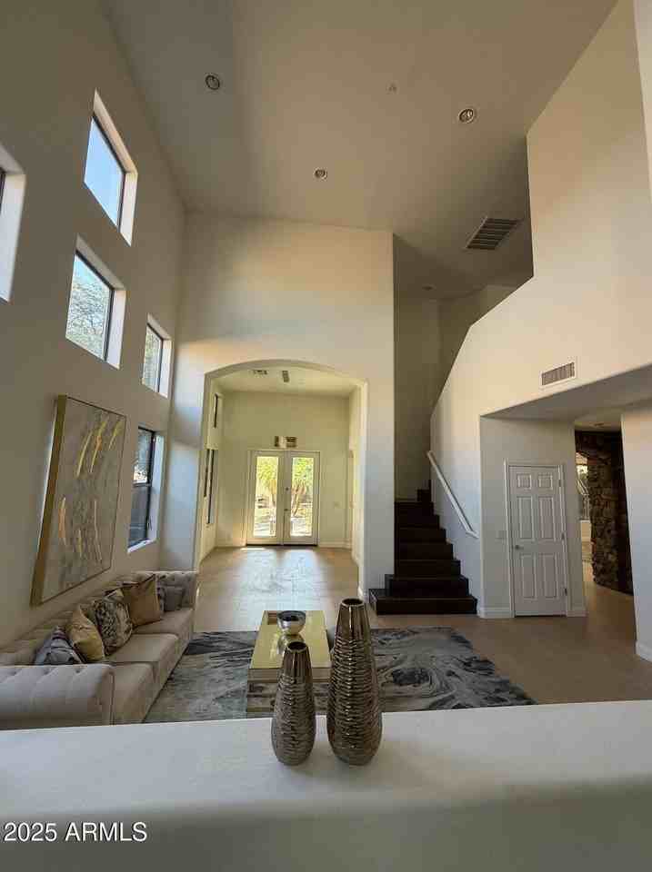 7625 East Sands Drive - Photo 5 of 17