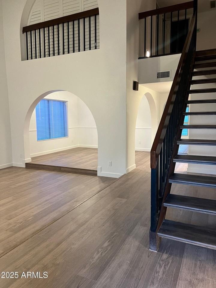 2050 West Nido Avenue - Photo 4 of 30