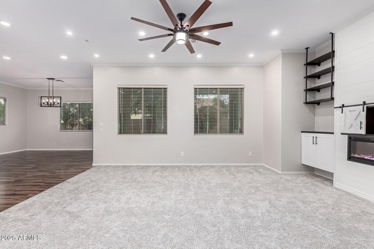 3433 East Bluebird Place - Photo 4 of 45