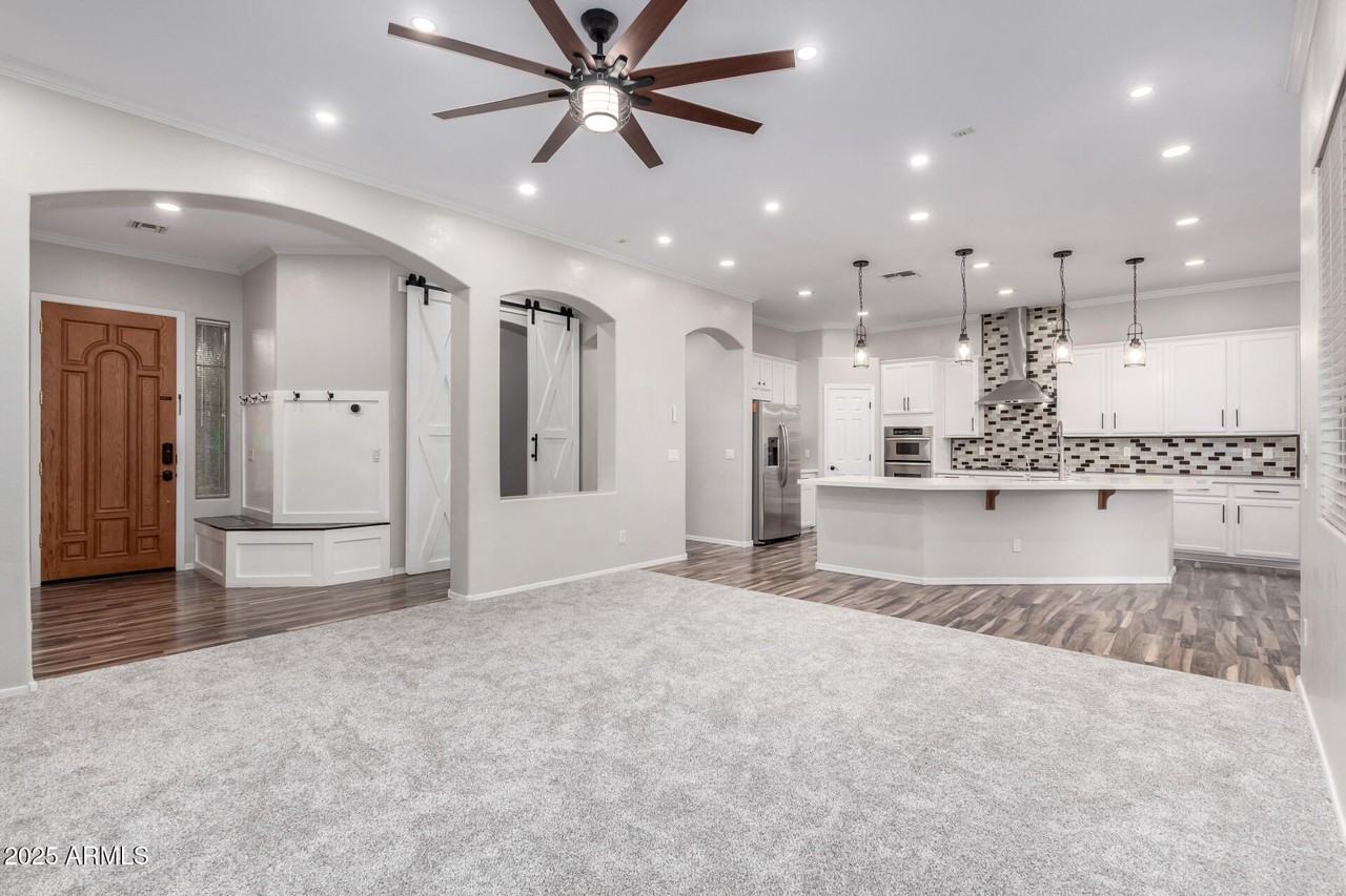 3433 East Bluebird Place - Photo 7 of 45