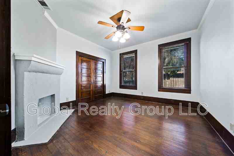 802 West Center Street #B - Photo 5 of 32