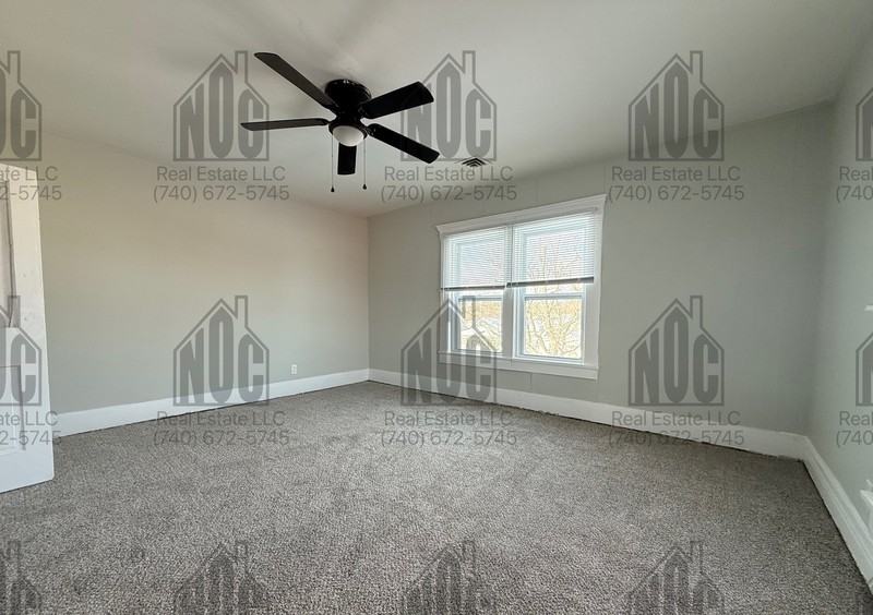 1236 1/2 E Locust St - Photo 7 of 13