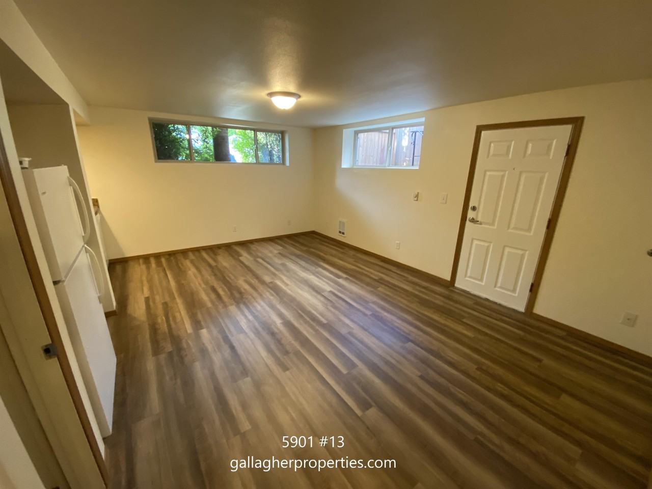 5901 - Photo 3 of 11