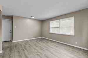 featured image of 4321 Morganford Road