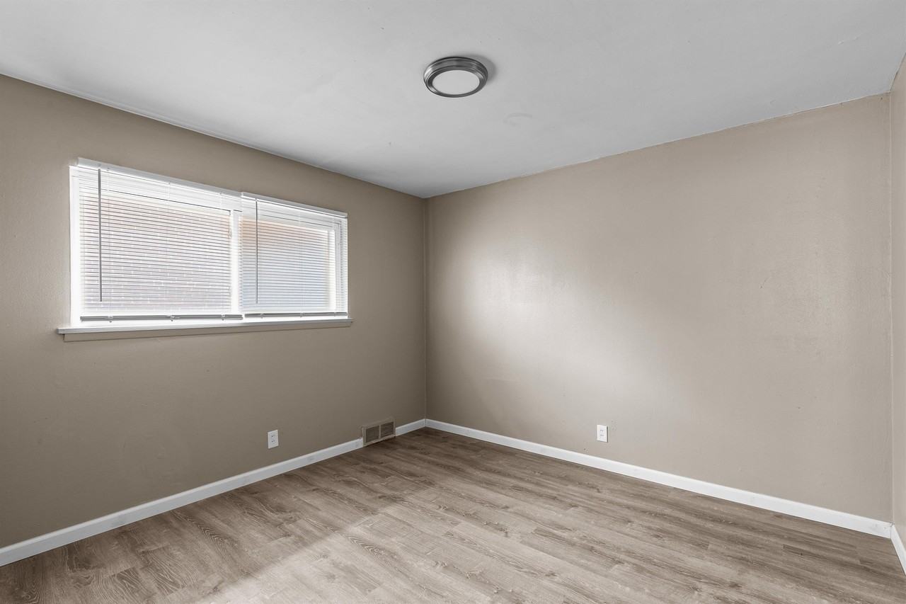 4321 Morgan Ford Road - Photo 4 of 5