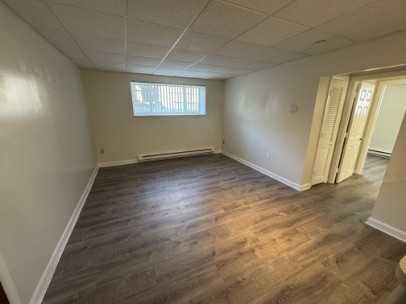 106 Broad Street - Photo 2 of 7