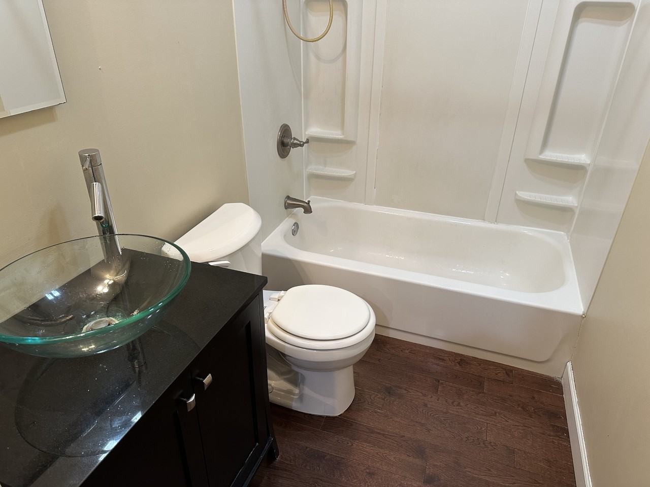 187 Old Niskayuna Road - Photo 5 of 8