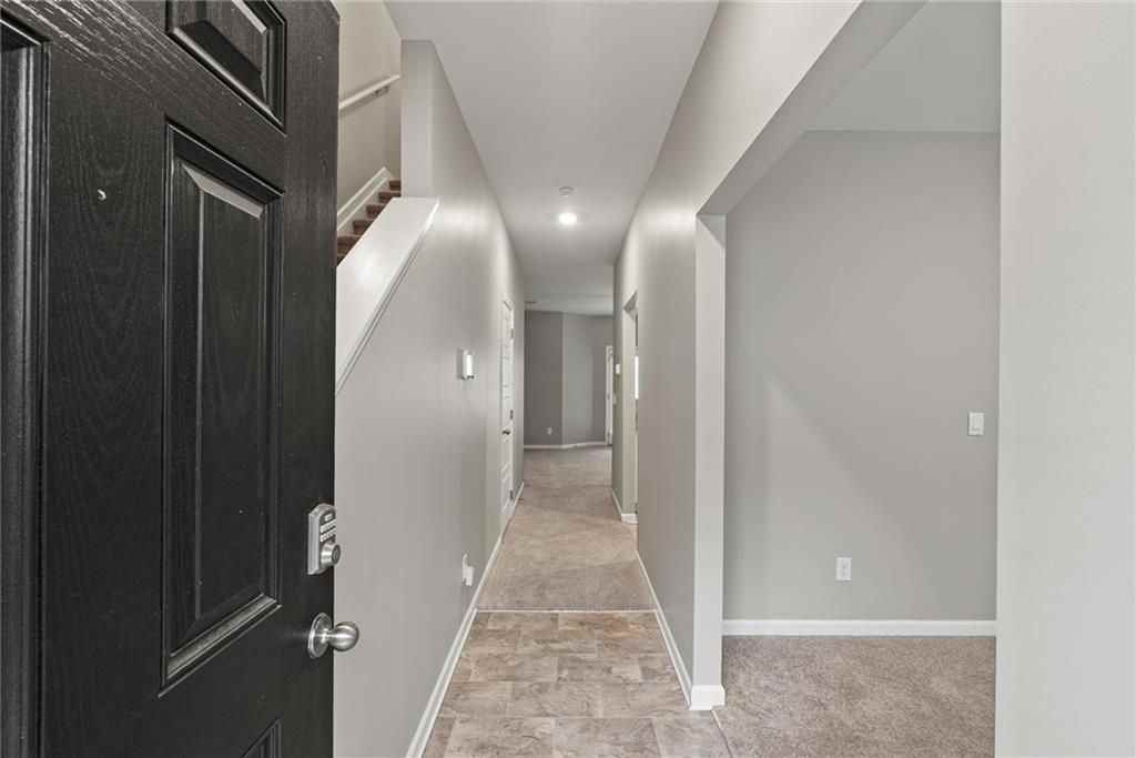 2650 Axel Rdg - Photo 4 of 29