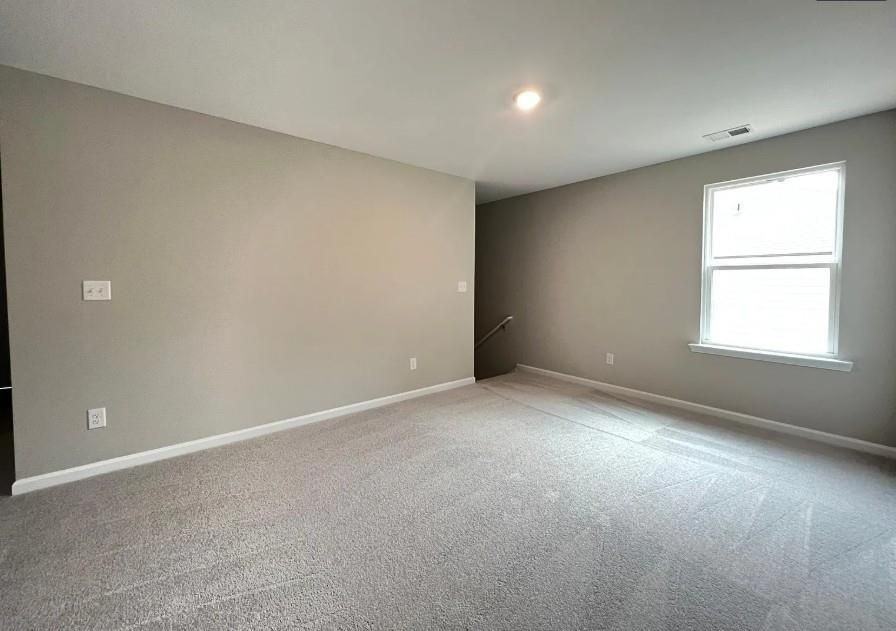 140 Golden Eagle Parkway - Photo 3 of 13