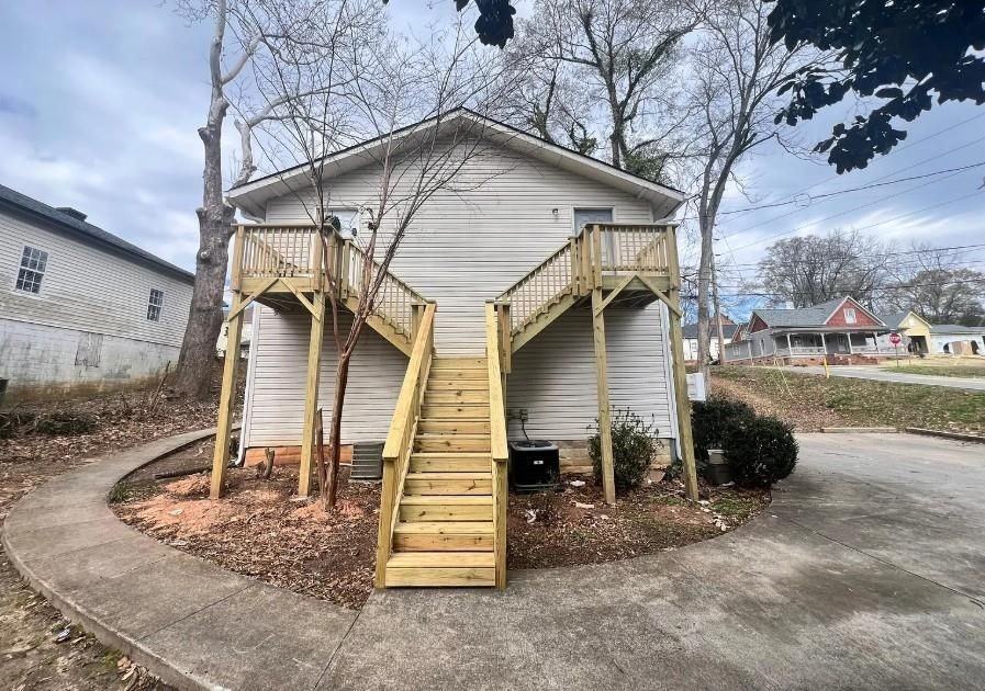 204 West Moreno Street ##D - Photo 3 of 4