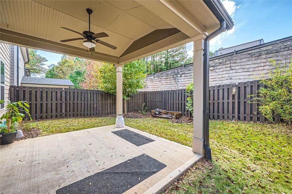 1882 Weston Lane - Photo 3 of 18