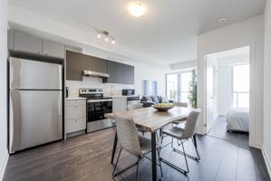 featured image of 3200 Dakota Common #B816