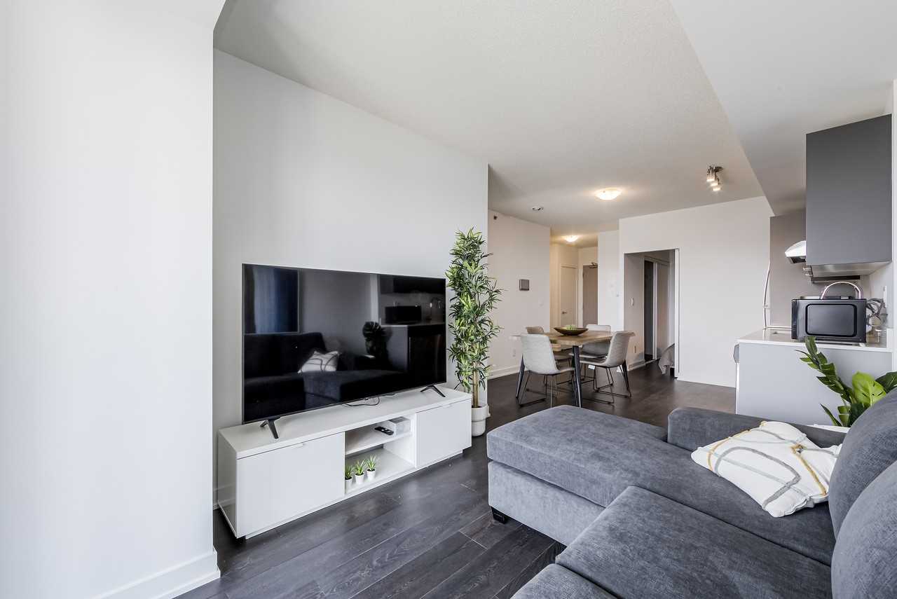 3200 Dakota Common #B816 - Photo 2 of 29