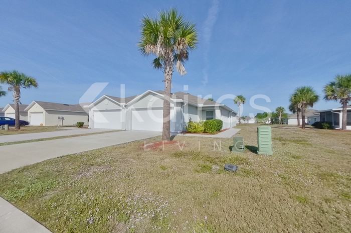 18328 Gibraltar Ln - Photo 2 of 25
