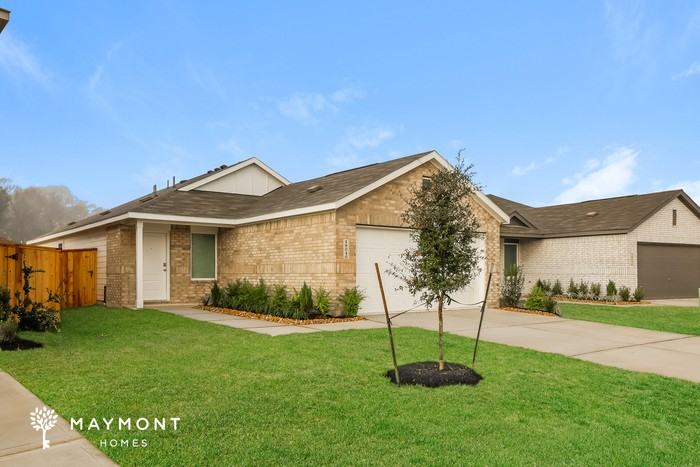 18040 Trepito Ave - Photo 4 of 15