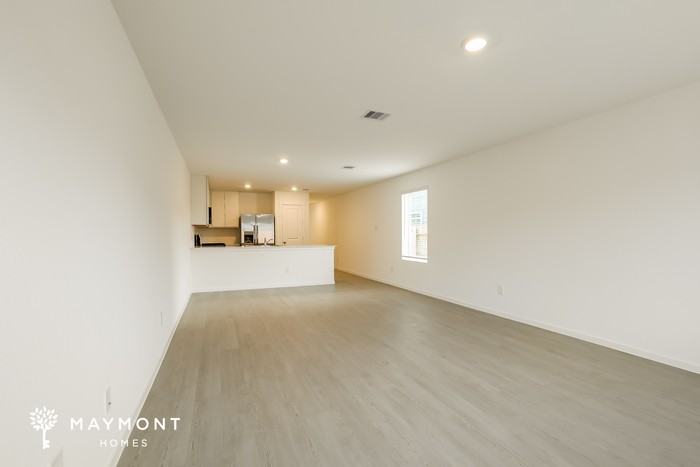 18040 Trepito Ave - Photo 5 of 15