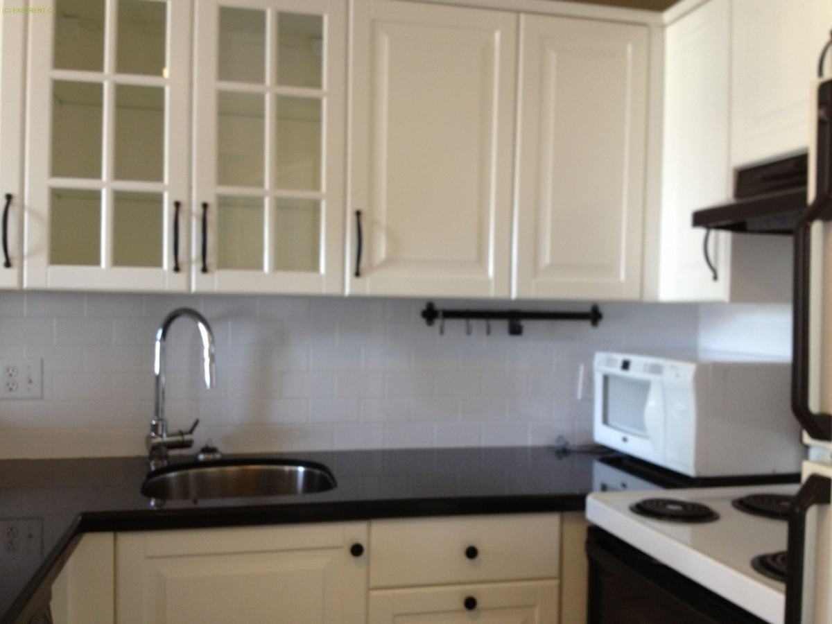 1202 1202, 811 Helmcken Street - 1202 #1202 - Photo 3 of 9