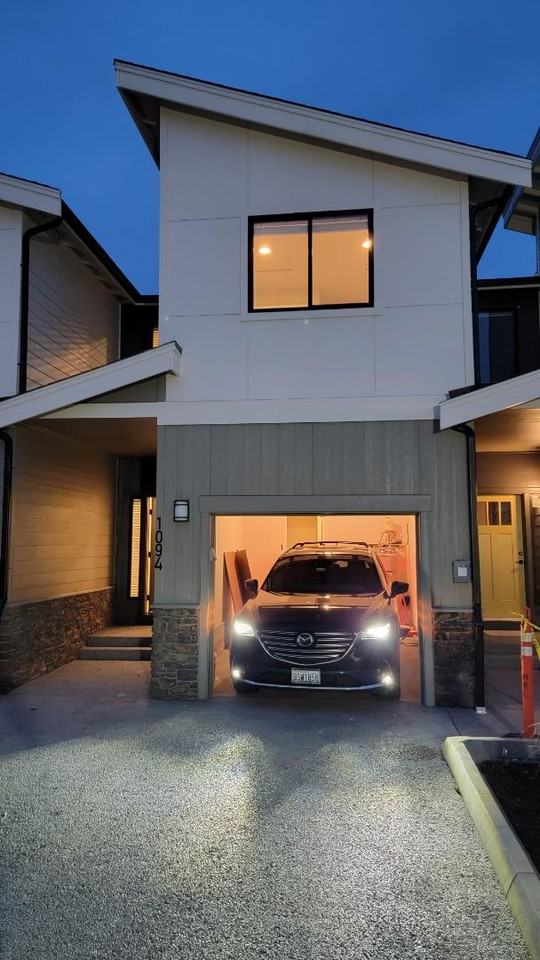 1096 East Fairhaven Avenue - Photo 5 of 18