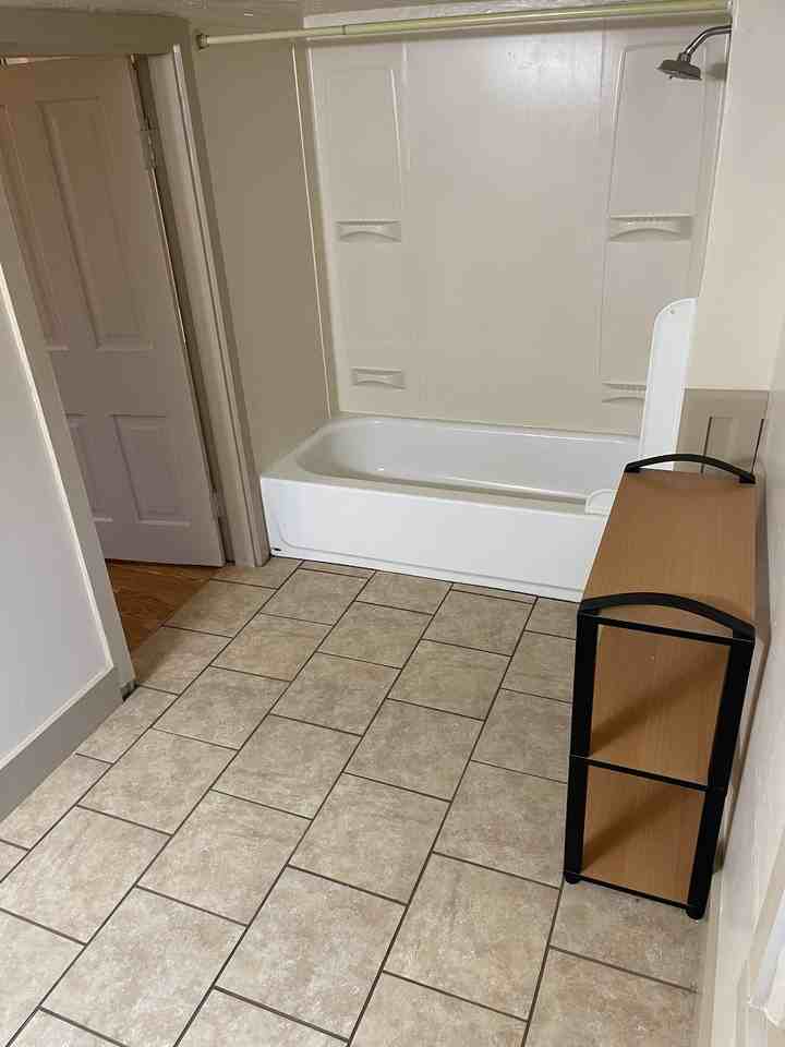 2120 West 53rd Street #UP - Photo 4 of 12